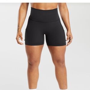 Gymshark Legacy Shorts Small